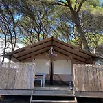 Campismo de Luxo Saint Paul Le Marseillais Tentes Equippees Hebergements Insolites Mèze