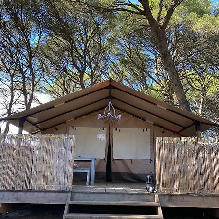 Campismo de Luxo Saint Paul Le Marseillais Tentes Equippees Hebergements Insolites Mèze